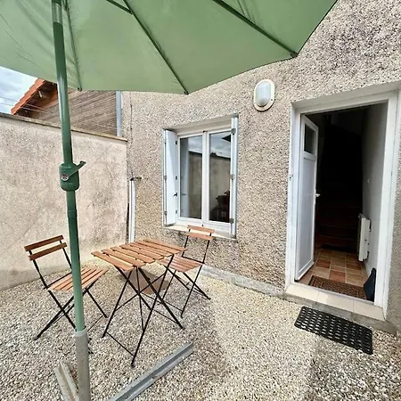 Hébergement de vacances Centre-ville - Maison Avec 1