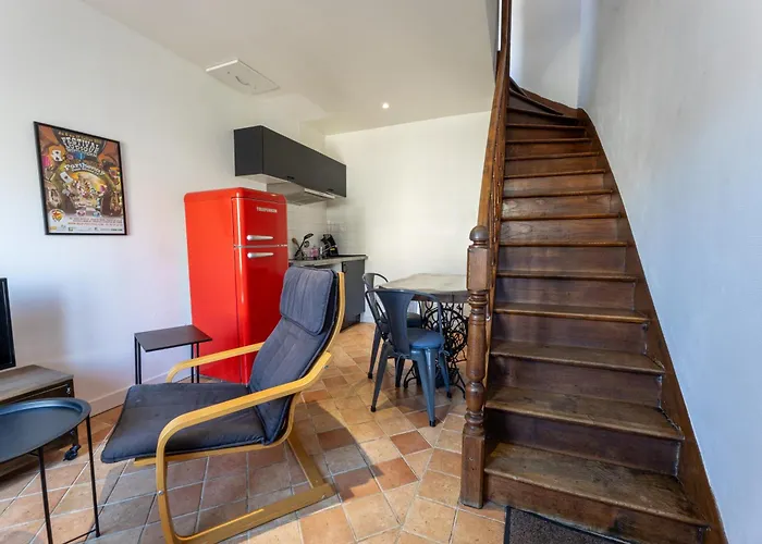 Centre-ville - Maison Avec 1 *